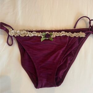 Betsey Johnson  Bikini Bottom with Cream Lace & Green Bow